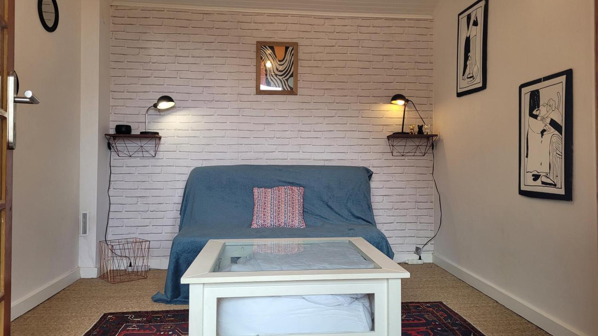 B&B Chambres "Chez Meme Germaine" Caramany Exteriör bild